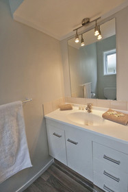 Aura Accommodation
