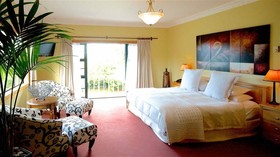 Hana Lodge