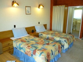 Ledwich Lodge Motel