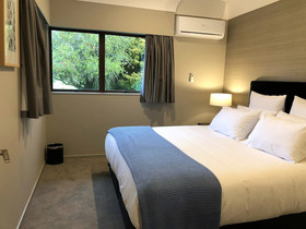 Luxury Golf Side Lodge K Lodge