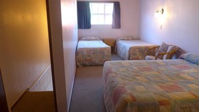 Midway Motel