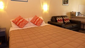 Midway Motel