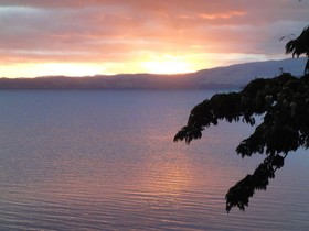 Nicara Lakeside Lodge