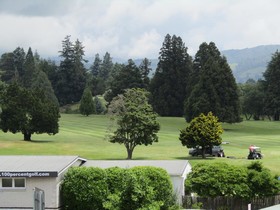 Pohutu Lodge