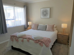 Rose Apartments