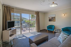 Silver Fern Rotorua Suites & Spa