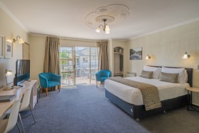 Silver Fern Rotorua Suites & Spa