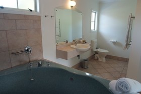 Silver Fern Rotorua Suites & Spa