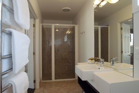 Silver Fern Rotorua Suites & Spa