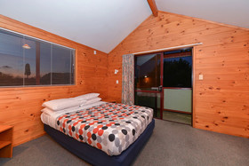 The Backyard Inn