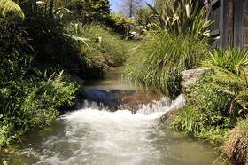 Wai Ora Lakeside Spa Resort