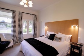 Flagstaff Lodge
