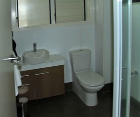 Hananui Lodge and Apartments