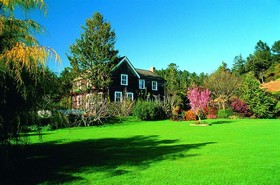 Orongo Bay Homestead