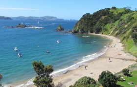Tapeka Del Mar Beachfront Holiday Home