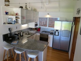 Tapeka Del Mar Beachfront Holiday Home