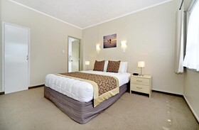 Takapuna Motor Lodge