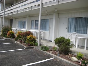 Alexander Spa Motel