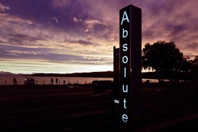 Absolute Lake View Motel