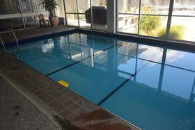 Absolute Lake View Motel