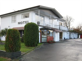 Adelphi Motel