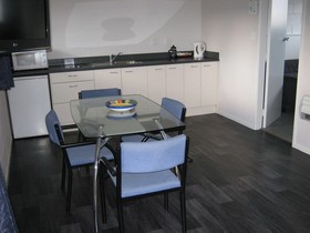 Adelphi Motel