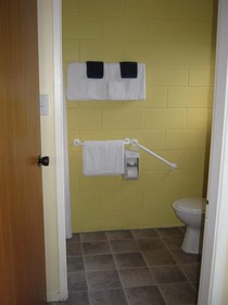 Adelphi Motel