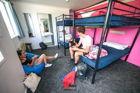 Base Backpackers Taupo