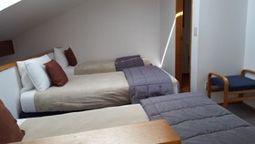 Cascades Lakefront Motel