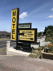 Dunrovin Motel