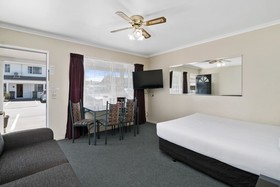 Prince Motor Lodge