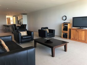 One Ten Lake Terrace Taupo