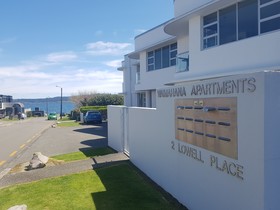 Waimahana Apartments