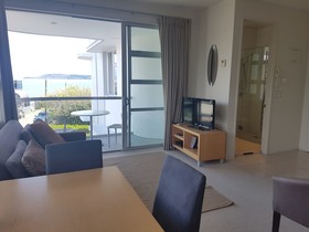 Waimahana Apartments
