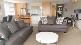 Waimahana Apartments
