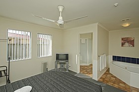 Gateway Motor Inn