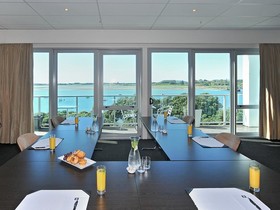 Hotel on Devonport