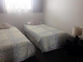Rainbow Motel