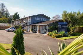Roselands Motel