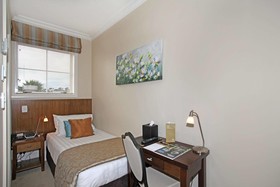 Tuakau Hotel