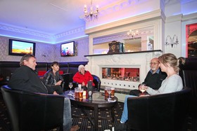 Tuakau Hotel