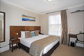 Tuakau Hotel