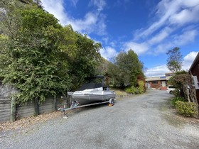 Motuoapa Bay Chalets
