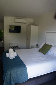 Motuoapa Bay Chalets