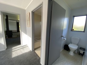 Motuoapa Bay Chalets