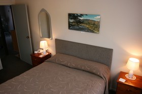 Settlers Motel