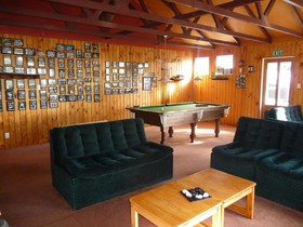 Sportsmans Lodge
