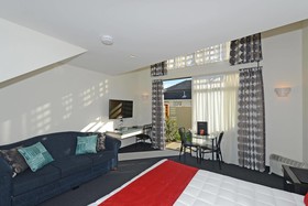 Totara Lodge