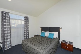 Totara Lodge