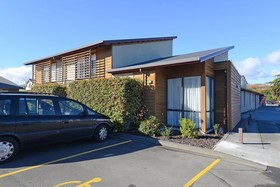 Totara Lodge